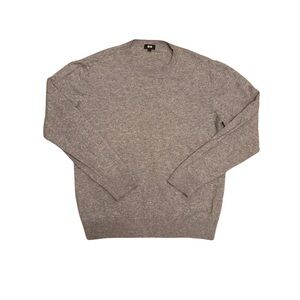Uniqlo Men’s Cashmere Gray Sweater